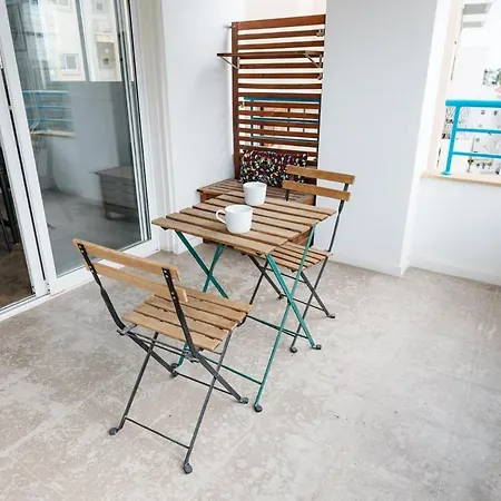 Διαμέρισμα Cosy Bright 2br Balcony In Nicosia *