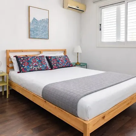 Διαμέρισμα Cosy Bright 2br Balcony In Nicosia Strovolos